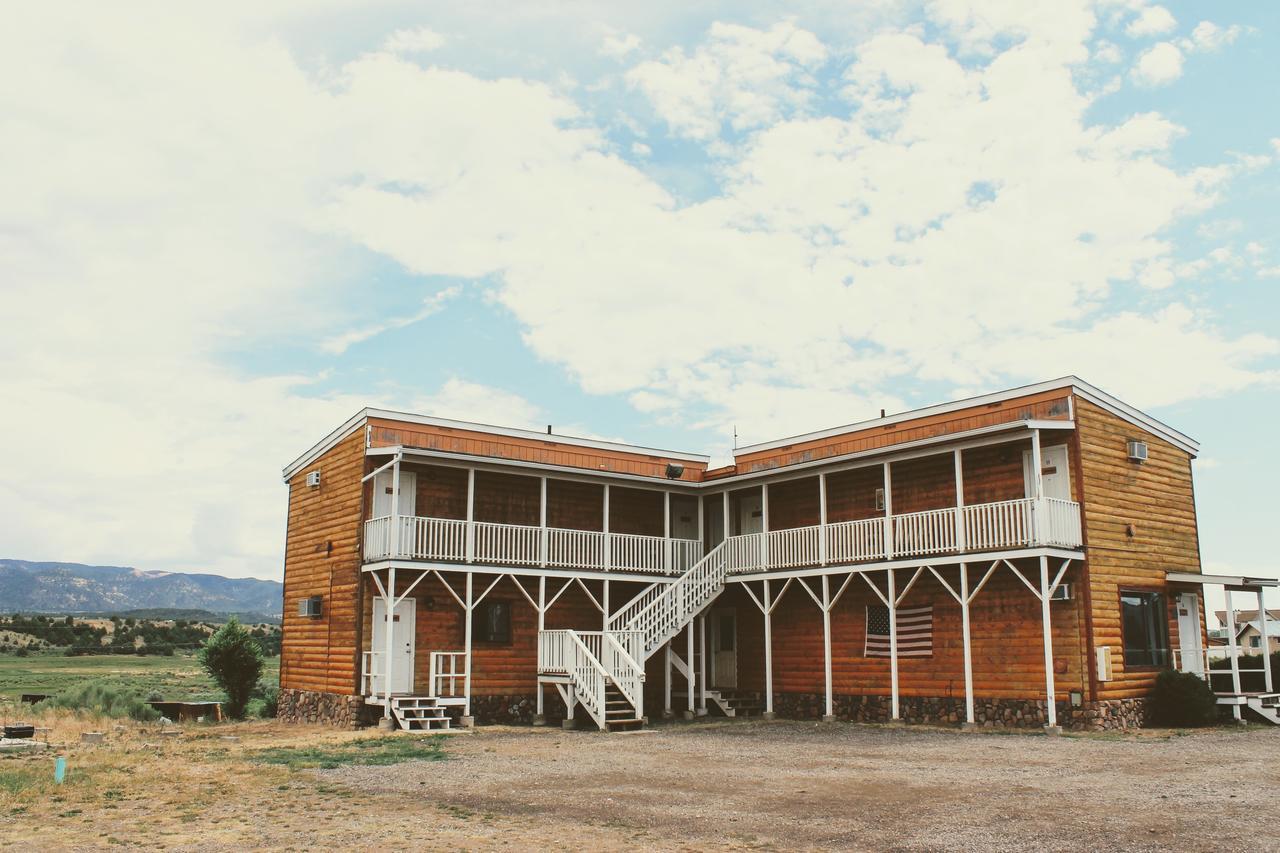 The Riverside Ranch Motel And Rv Park Southern Utah Hatch Exterior foto
